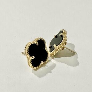 Black Onyx Vintage Alhambra Earrings